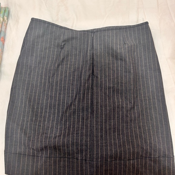 Ganni NWT Ruched-Front Pin Striped Pencil Mini Skirt Blue Gray Size 40 US 10 - Picture 6 of 6